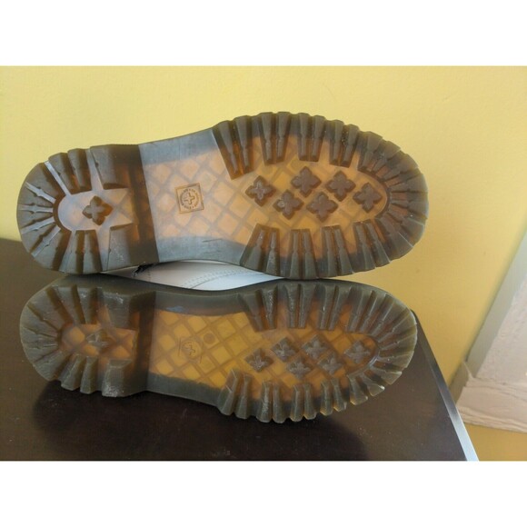 Dr. Martens Women's Combat Boots White AW004 Luana Lace Up Air Wair Size 8 Nice - Picture 13 of 14